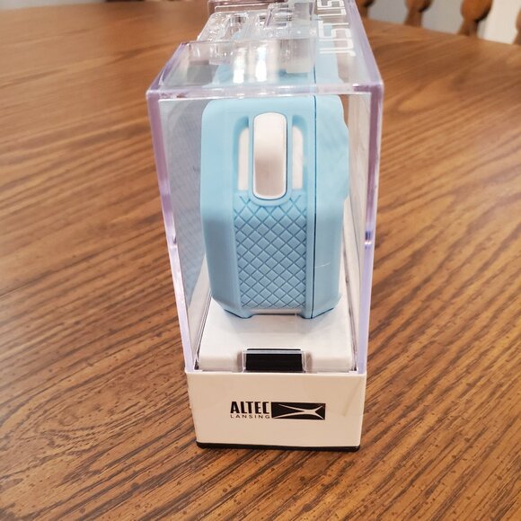 BNIB Altec Lansing HydraMini Speaker in Mint - Picture 5 of 6